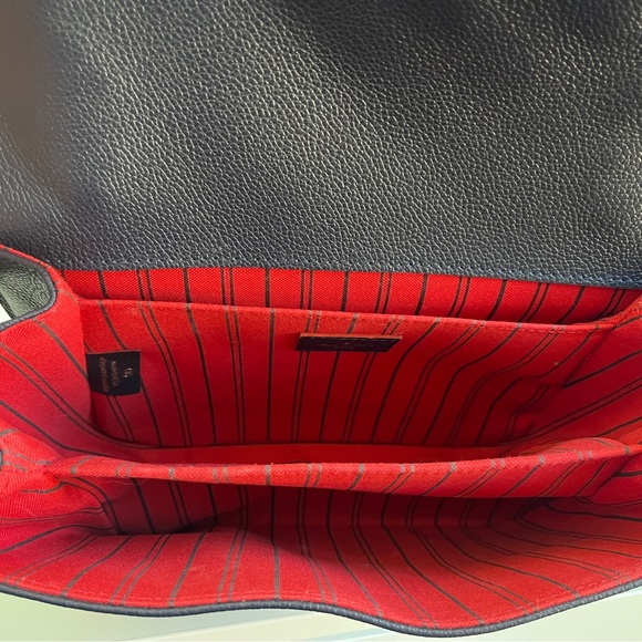 Louis Vuitton Pochette Métis Empreinte Marine Rouge box & accessories! - Picture 12 of 16